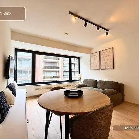 Le Kokon - Escapade En Couple - 5min - Lippenslaan A 2 Pas - Vue Laterale - Lit Bebe Possible *